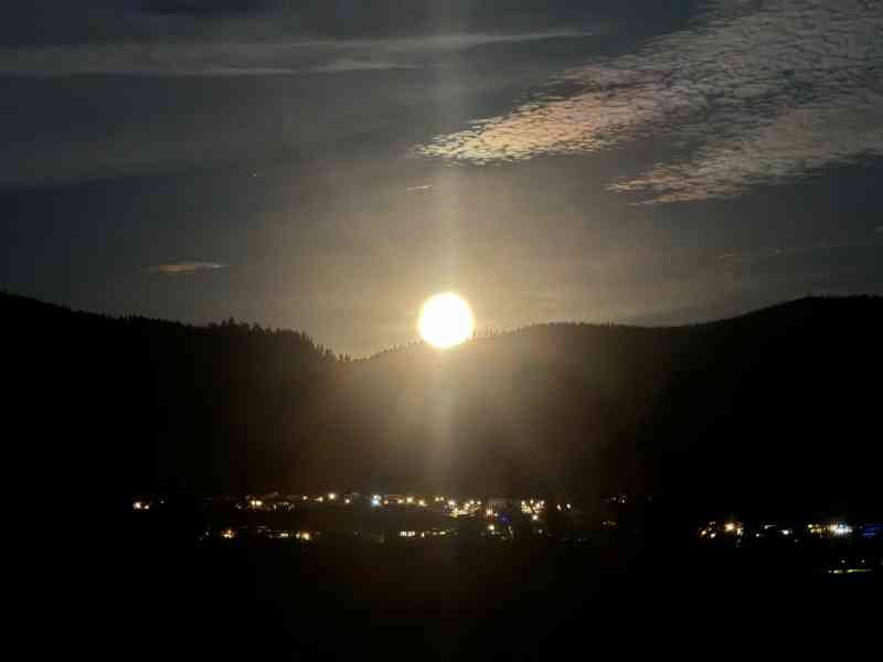 Mission Ridge Park Moonrise