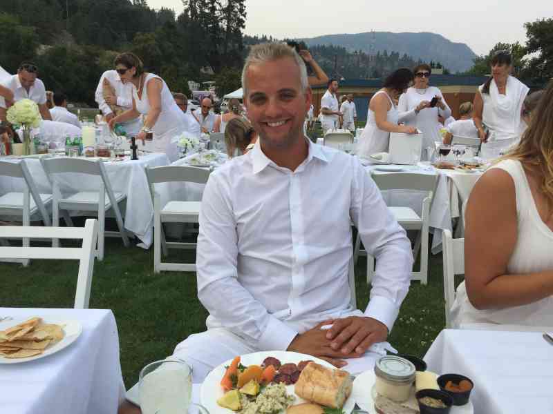 Dinner en Blanc